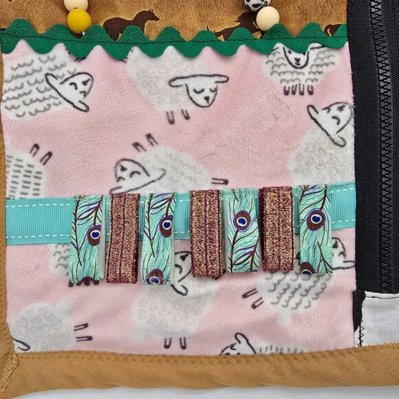 Farm-Themed Fidget Quilt Blanket For Elderly, Dementia & Alzheimer’s Patients - Picture 3 of 13